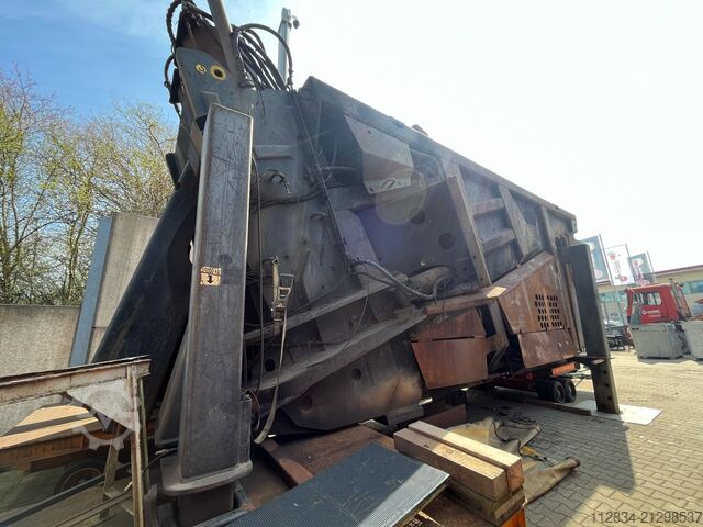 Scrap shear Bonfiglioli Squalo 2000