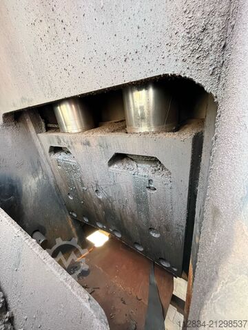 Scrap shear Bonfiglioli Squalo 2000