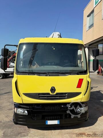Flatbed truck Renault D220