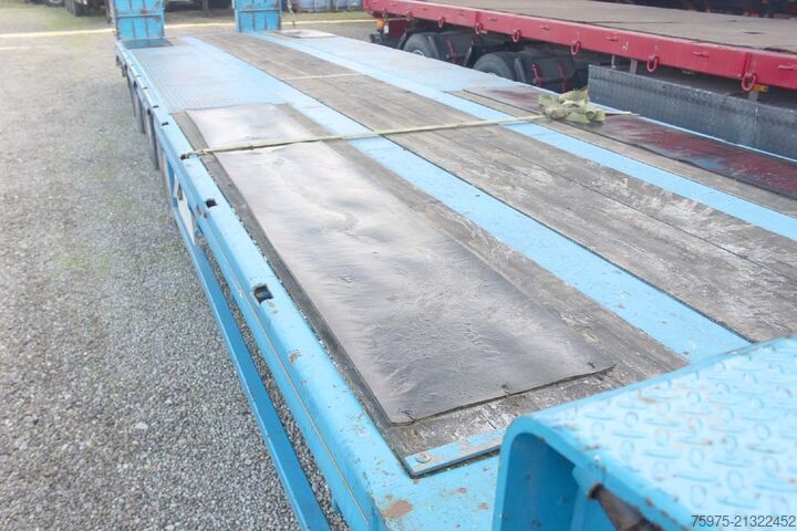 Tieflader-Auflieger für Baumaschinen de angelis pianale carrellone rampe 3 assi usato