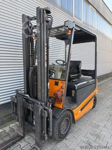 Electric 4-wheel forklift Still R60-30