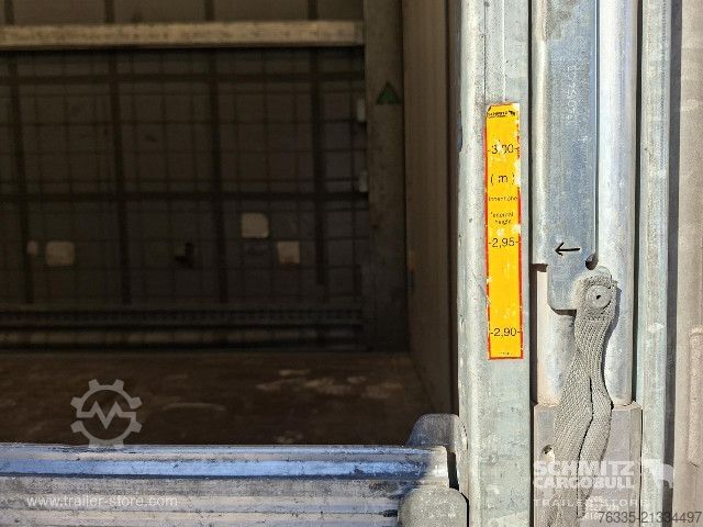 Open semitrailer with tarp Schmitz Cargobull Curtainsider Mega