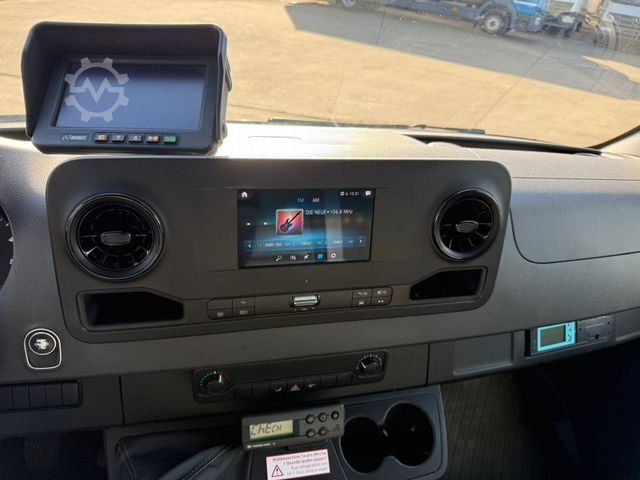 Kühltransporter MERCEDES-BENZ SPRINTER 516 CDI Kühlkoffer LBW 0,75 T*MOTOR NEU