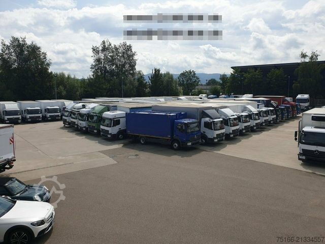 Transporter mit Koffer MERCEDES-BENZ ATEGO 818 L Koffer 7,30 m LBW 1 T*Seitentür