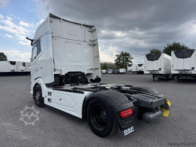 Standard tractor unit DAF XG+ 530 FT 4x2 VExec Standklima Intarder