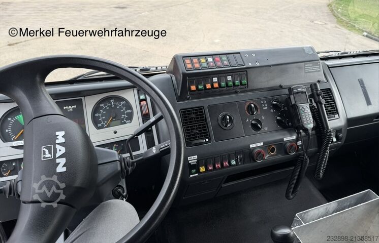 Fire truck MAN LE Allrad Doka 14285 Feuerwehr HLF 20/16 Allrad Ziegler