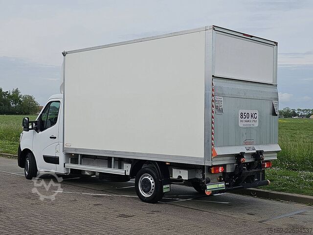 Koffer RENAULT MASTER 2.3 Bakwagen Laadklep!