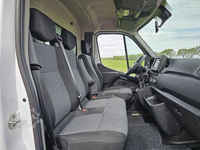 Koffer RENAULT MASTER 2.3 Bakwagen Laadklep!