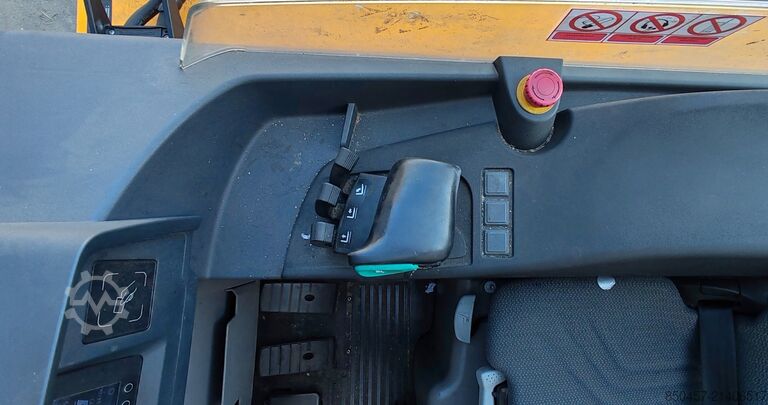 Reach Trucks Jungheinrich ETV 214 9.41m