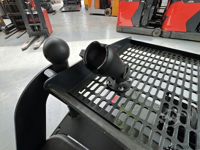 V * DEMO !! mit SICHERHEITSTOREN !! LINDE V  * DEMO !! with SAFETY gates !!
