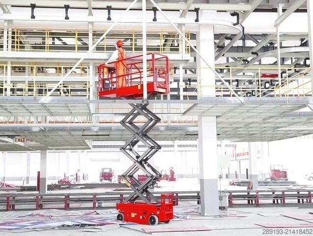 Scherenarbeitsbühne Magni ES0808AC 8,00 m Elektro Neugerät