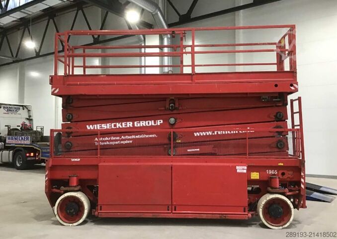 Scissor lift Holland Lift Combistar N-265EL13 4WDS Elektro 28m