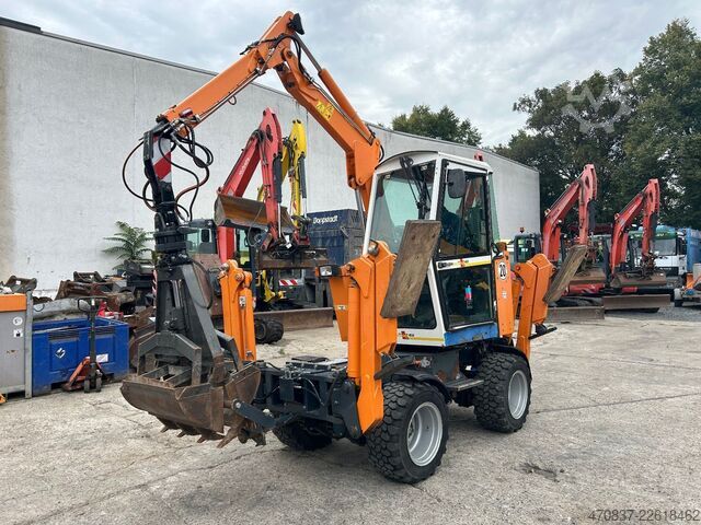 Mobilbagger Kiefer Boki 4551 / 4x4x4 / Teleskop / Friedhofsb