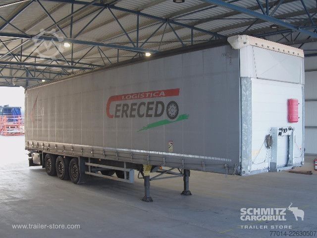 Auflieger mit Pritsche & Plane Schmitz Cargobull Curtainsider Standard