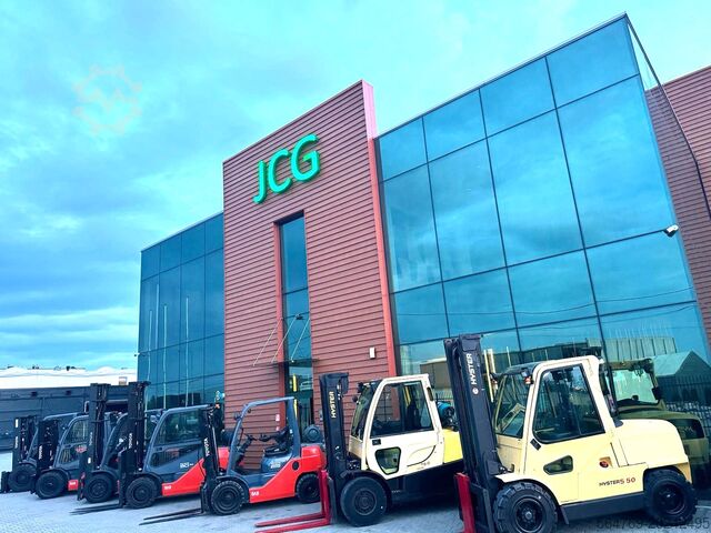 4-wheel forklift Hyster H 5.0FT/Positioner+sideshift/ 3662 hours