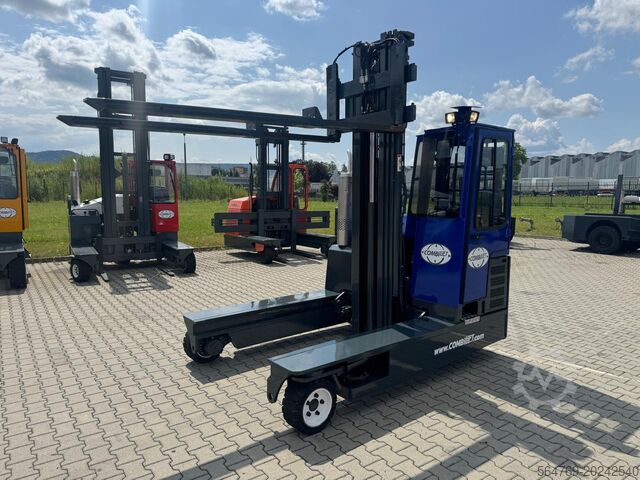 Four-way forklift Combilift C3000/ Mast 7500 mm /Teleskopic forks