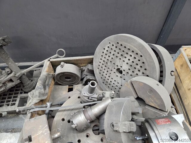 Various spare parts Diversen machineklemmen Diversen