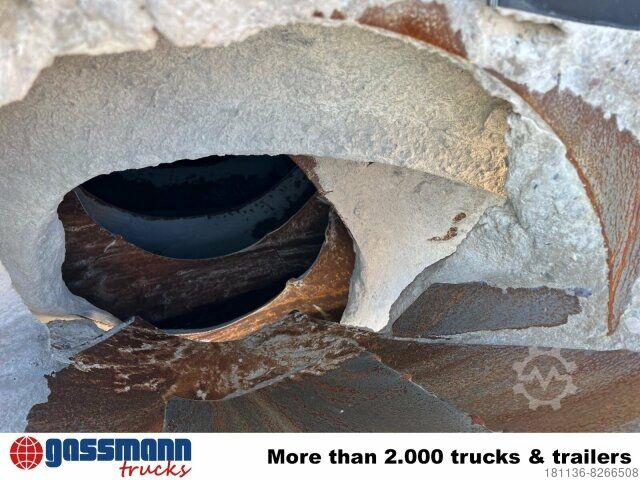 Mobile Betonmischanlage MÜLLER MITTELTAL SF 32 BM/BS mit LIEBHERR