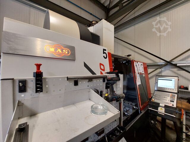 Vertikales Bearbeitungszentrum MAS Kovosvit MCV 1270 Power