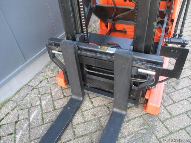 Hochhubwagen TOYOTA RWE120