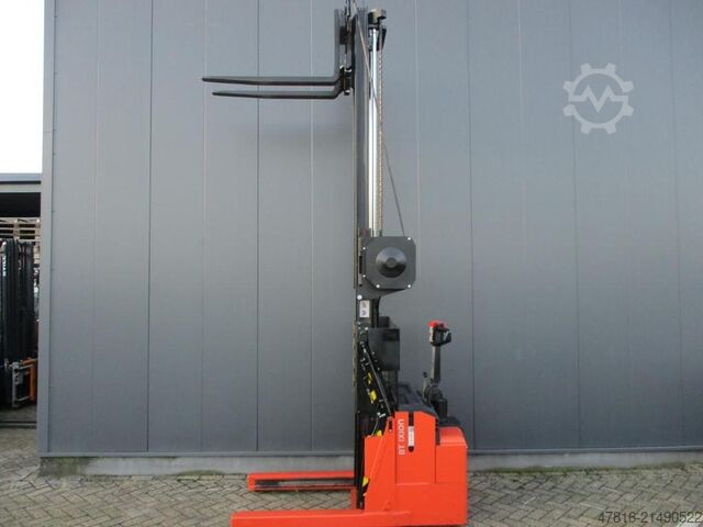 Hochhubwagen TOYOTA RWE120