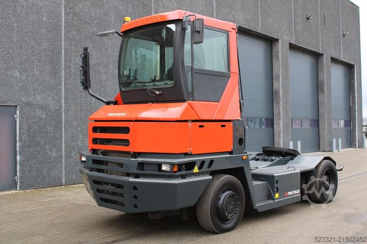 Terminal Tractor Terberg RT222