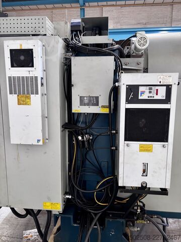Vertikales Bearbeitungszentrum Feeler FV-800A