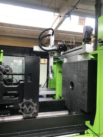 Spritzgießmaschine Engel Victory 330/110 Tech / Produktionslinie