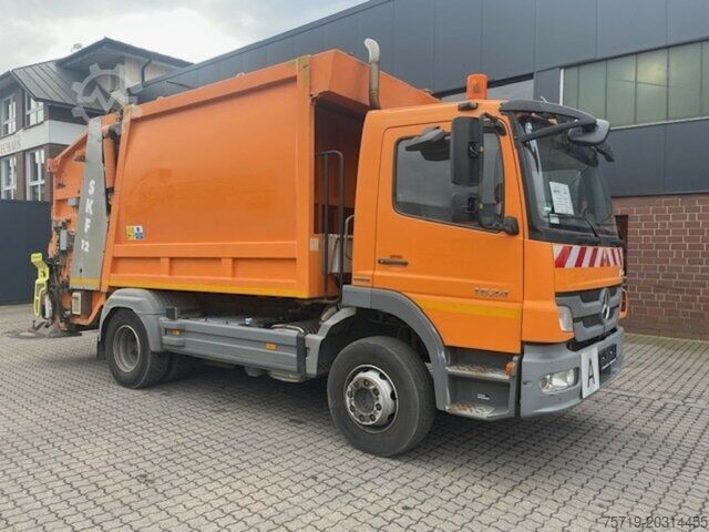 Garbage truck Mercedes-Benz 1624 Atego 4x2 Schmidt