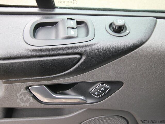 Panel van Ford Transit Custom 2.0 TDCi 280 L1 Trend Automatik