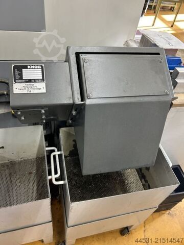 Vertikales Bearbeitungszentrum Chiron FZ 12 W Magnum High Speed