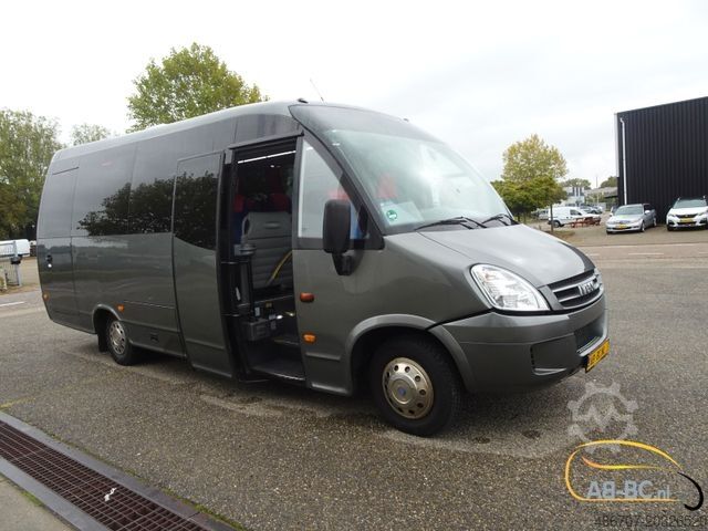 Motor coach IVECO Indcar Wing 28 Sitze EURO 5 Neuer Motor