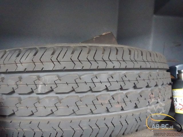 Motor coach IVECO Indcar Wing 28 Sitze EURO 5 Neuer Motor