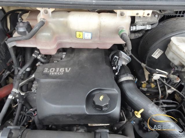 Motor coach IVECO Indcar Wing 28 Sitze EURO 5 Neuer Motor