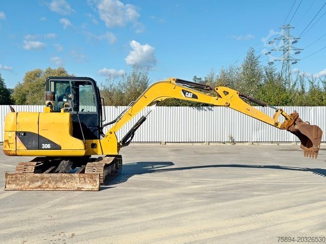 Road roller CATERPILLAR 306 * Raupenbagger * Top Zustand !