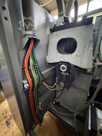 Vertikales Bearbeitungszentrum DMG DMC 635 V