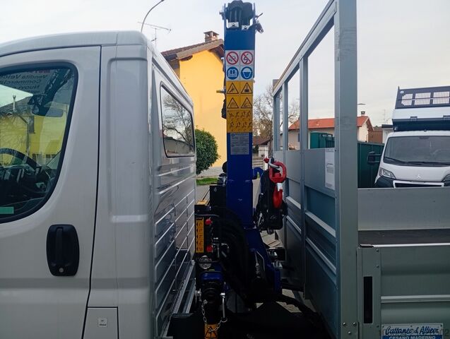 Truck-mounted crane van FIAT Ducato Maxi