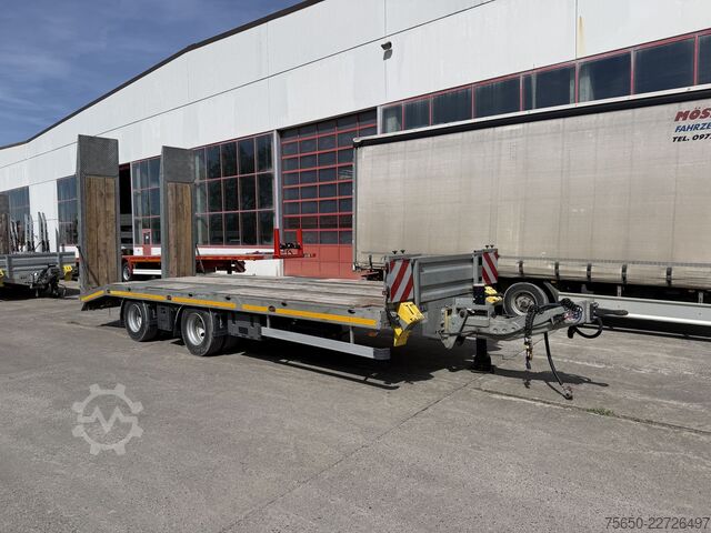 Commercial vehicle Möslein TTA21 T Schwebheim  21 t Tandemtieflader