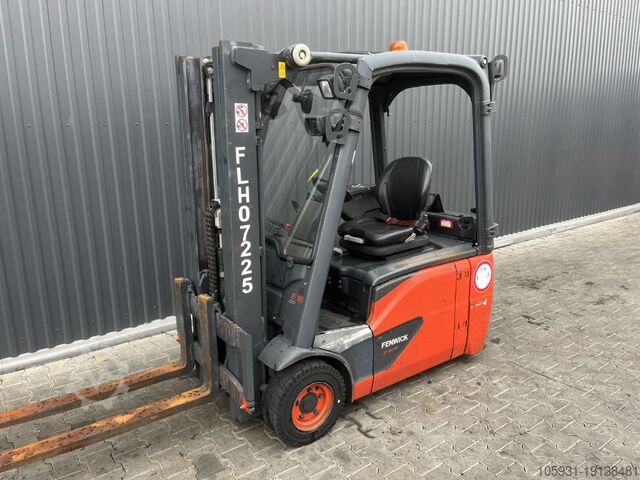 Electric 3-wheel forklift Linde E16-02