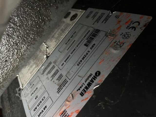 Electric 3-wheel forklift Linde E16-02