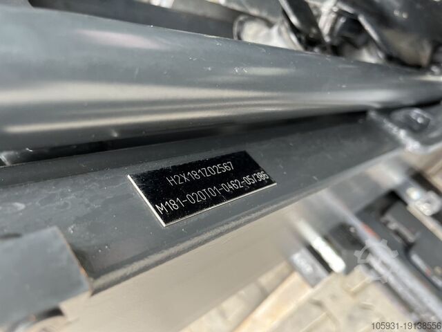 Electric 3-wheel forklift Linde E16C-01