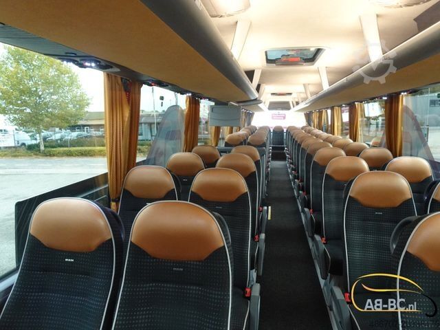 Motor coach MAN lions Coach 63 Sitze
