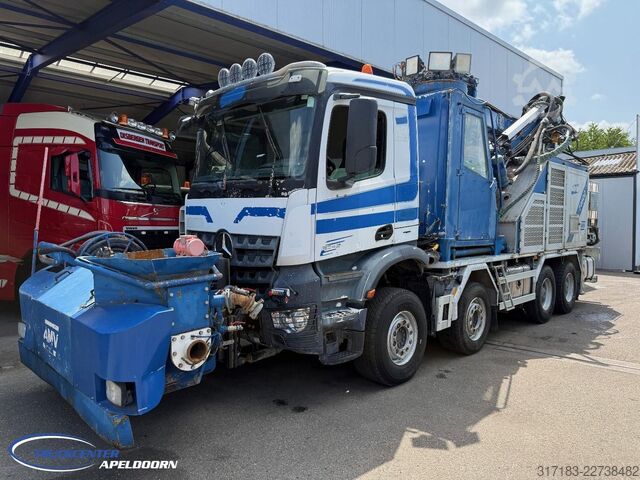 Betonpumpe Mercedes-Benz Arocs 3242 AMV 7450D Concreetsprayer, 8x4 Naafr...