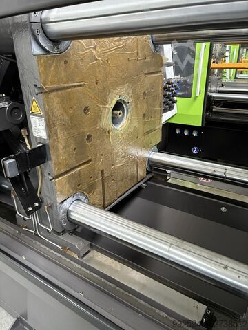 Spritzgießmaschine YIZUMI UN160A6-EU/ IU945