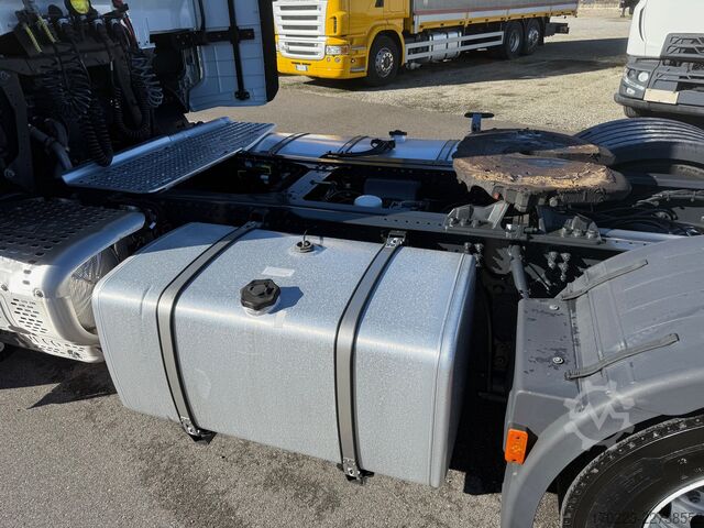 Standard SZM Iveco s-way 490