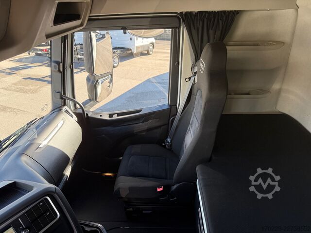 Standard SZM Iveco s-way 490