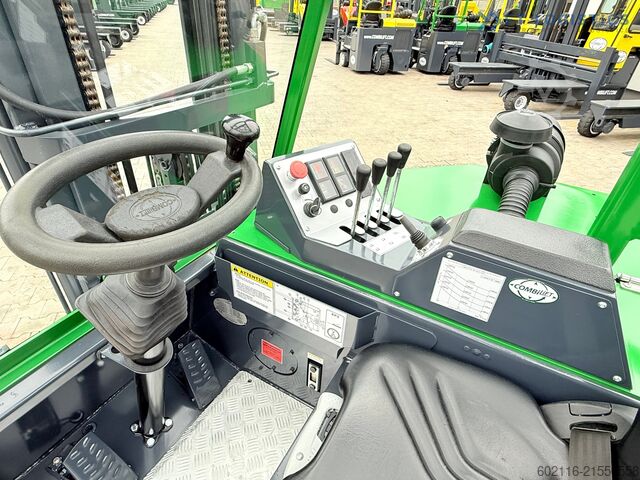 Vierwegestapler Combilift CB3000 / TRIPLEX 4900MM / FREE LIFT