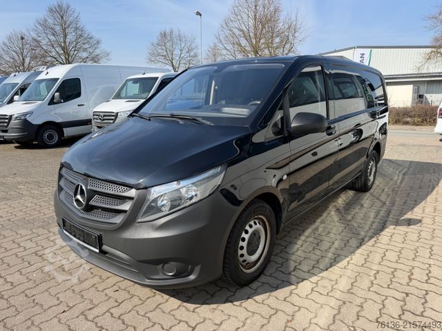 Panel van MERCEDES-BENZ Vito 111 CDI lang AHK 3 Sitzer
