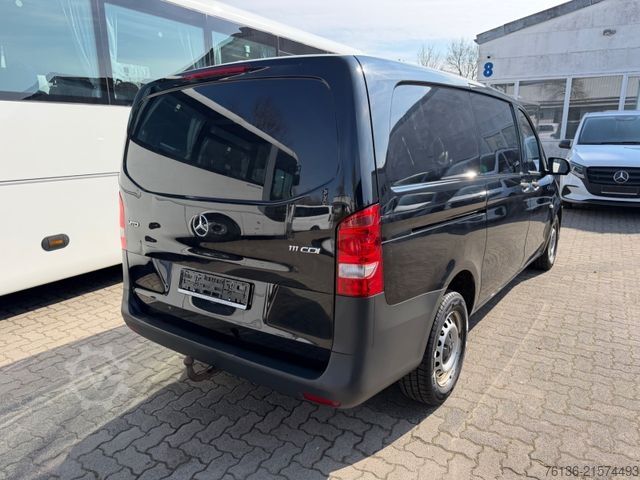 Panel van MERCEDES-BENZ Vito 111 CDI lang AHK 3 Sitzer