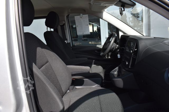 Panel van MERCEDES-BENZ Vito Mixto 114 CDI 4x4 kompakt Autom. 5 Sitzer